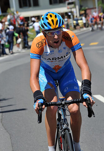 Canadianul Hesjedal preia tricoul roz